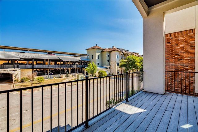 13518 Galleria CIR, Austin, TX 78738