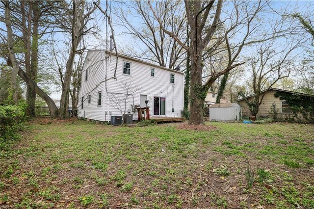 4205 Nautilus AVE, Chesapeake, VA 23325