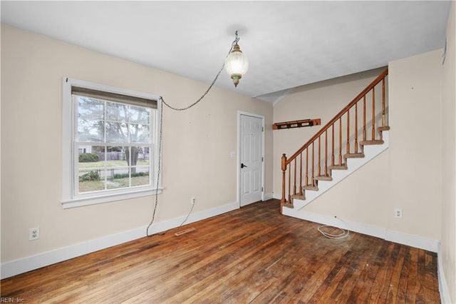 4205 Nautilus AVE, Chesapeake, VA 23325