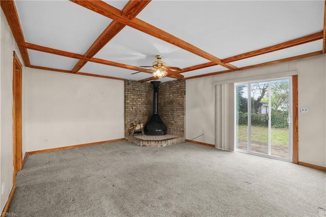 4205 Nautilus AVE, Chesapeake, VA 23325