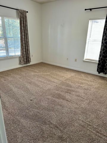 1501 N Partin Drive 211, Niceville, FL 32578