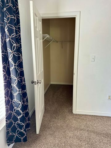 1501 N Partin Drive 211, Niceville, FL 32578