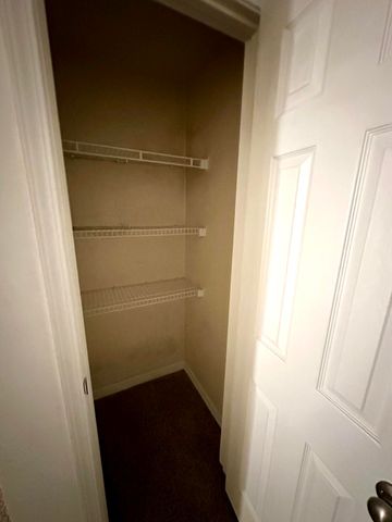 1501 N Partin Drive 211, Niceville, FL 32578