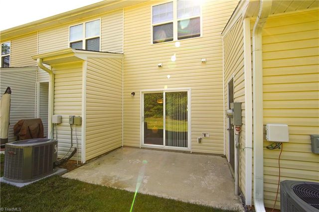 127 sommerwall Place, Greensboro, NC 27405