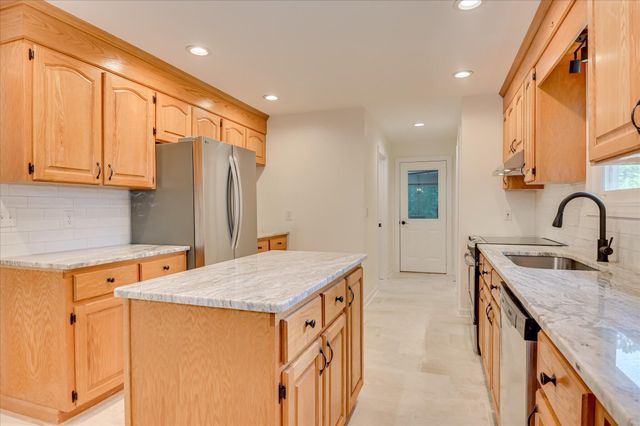 301 Misty Cove, Mccormick, SC 29835