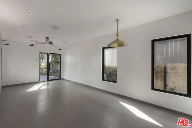 2287 Baxter Street, Los Angeles, CA 90039