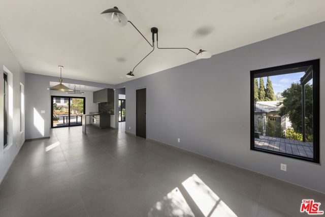 2287 Baxter Street, Los Angeles, CA 90039