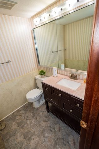 4633 Lockner Drive 3, Urbandale, IA 50322