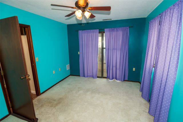 4633 Lockner Drive 3, Urbandale, IA 50322