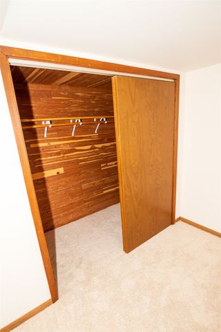 4633 Lockner Drive 3, Urbandale, IA 50322