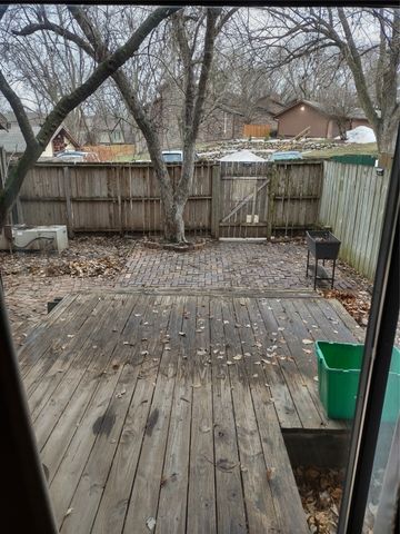 4633 Lockner Drive 3, Urbandale, IA 50322