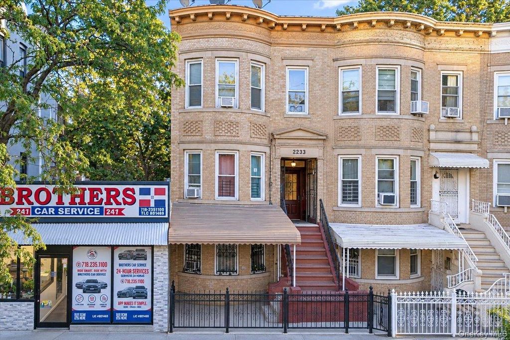 243 Crescent, Brooklyn, NY 11208 — exterior
