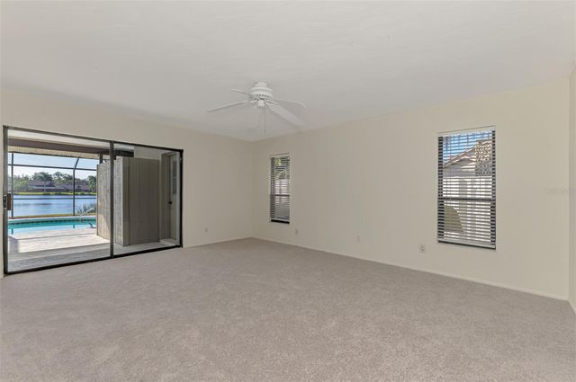 5028 WILLOW LEAF WAY, Sarasota, FL 34241