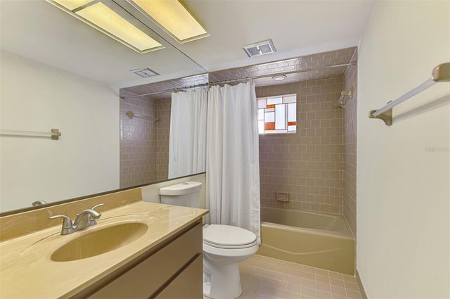 5028 WILLOW LEAF WAY, Sarasota, FL 34241