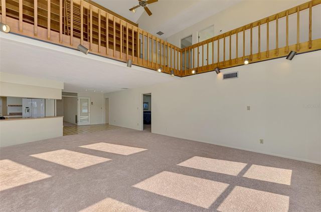 5028 WILLOW LEAF WAY, Sarasota, FL 34241