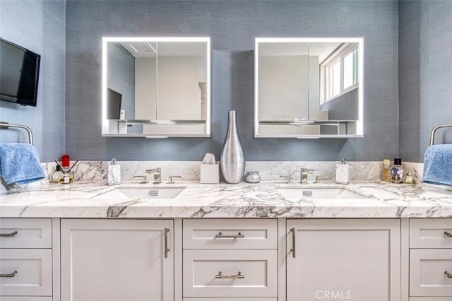 3121 W Coast Hwy 7AB, Newport Beach, CA 92663