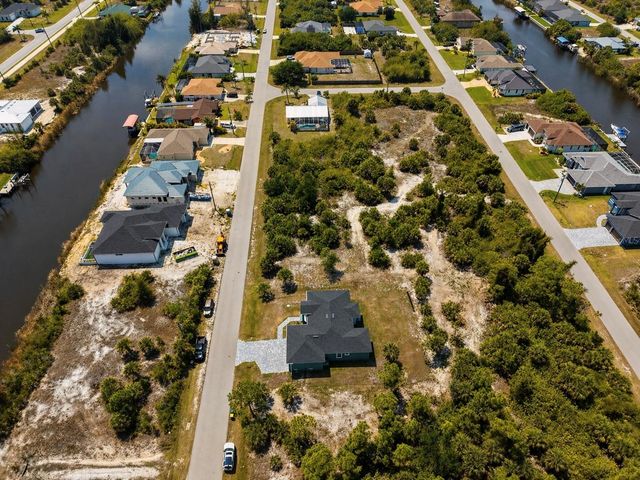 15473 LAKELAND CIRCLE, Port Charlotte, FL 33981