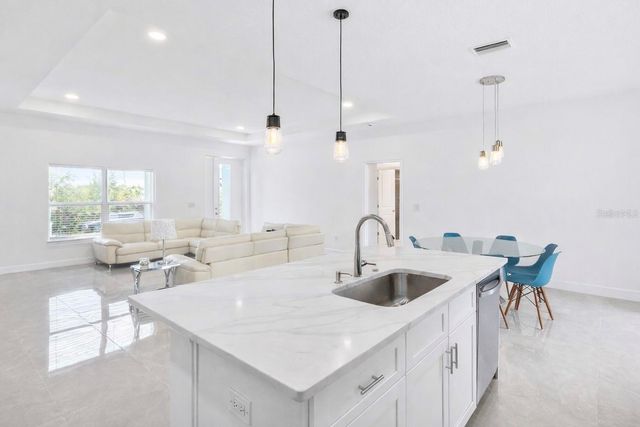 15473 LAKELAND CIRCLE, Port Charlotte, FL 33981