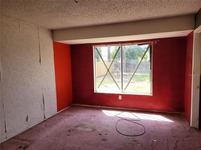 2010 ALGERIA STREET NE, Palm Bay, FL 32905