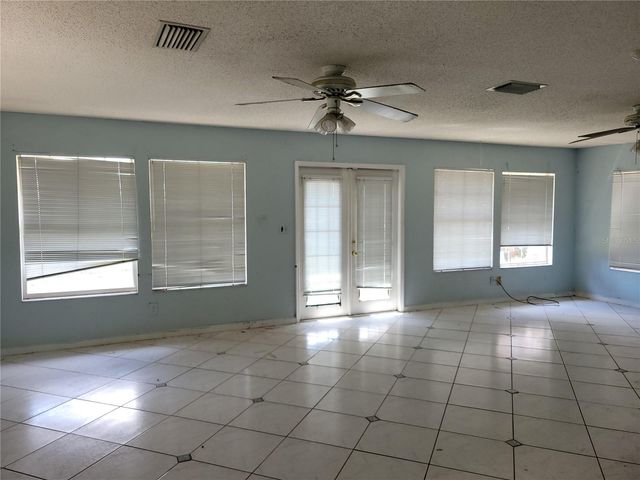 2010 ALGERIA STREET NE, Palm Bay, FL 32905