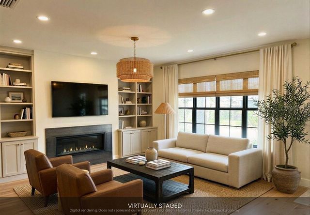 2010 ALGERIA STREET NE, Palm Bay, FL 32905