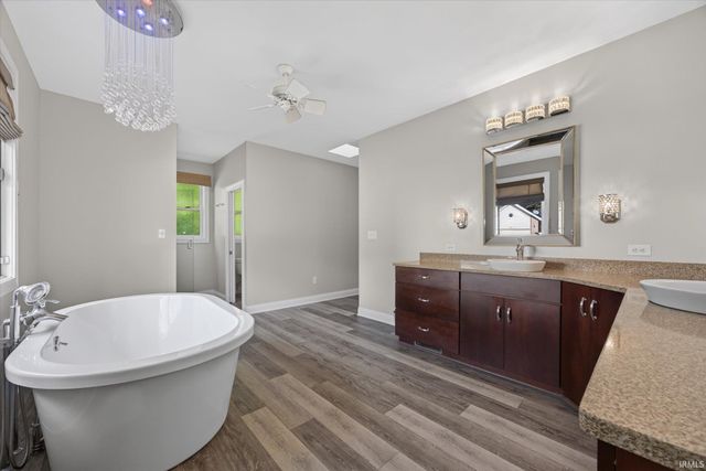 9960 S Saint Andrews Court, Bloomington, IN 47401