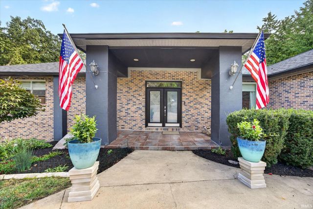 9960 S Saint Andrews Court, Bloomington, IN 47401