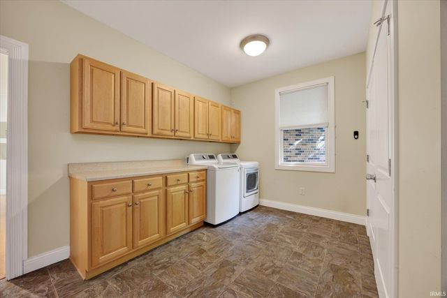 9960 S Saint Andrews Court, Bloomington, IN 47401