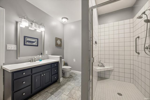 9960 S Saint Andrews Court, Bloomington, IN 47401