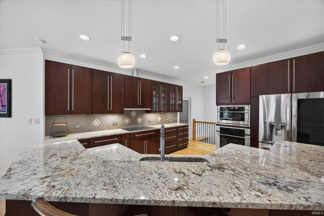 9960 S Saint Andrews Court, Bloomington, IN 47401