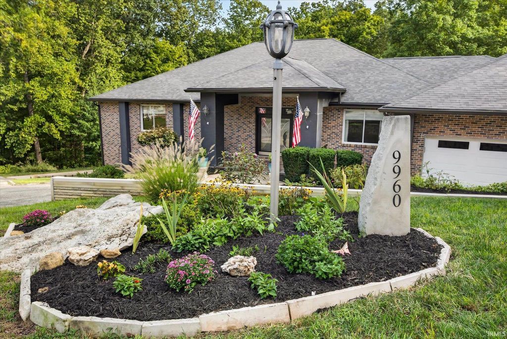 9960 S Saint Andrews Court, Bloomington, IN 47401