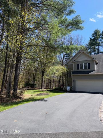 3 Donegal Way, Wilton, NY 12866