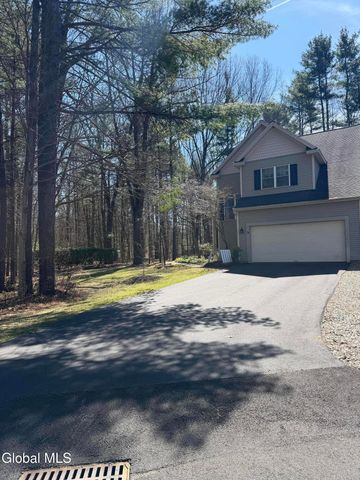 3 Donegal Way, Wilton, NY 12866