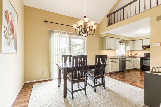 7 Treetop Drive, Perinton, NY 14450