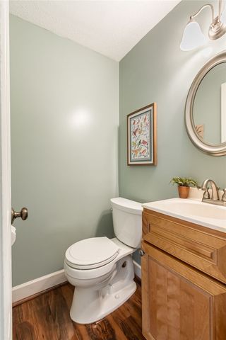 7 Treetop Drive, Perinton, NY 14450