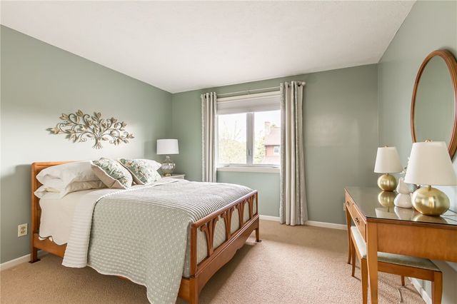 7 Treetop Drive, Perinton, NY 14450