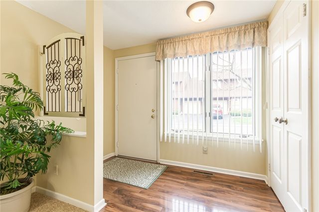 7 Treetop Drive, Perinton, NY 14450