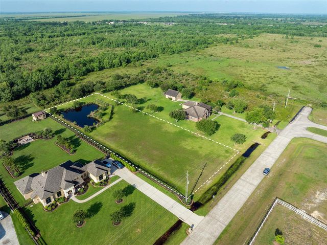 7706 Pebble Hill Lane, Rosharon, TX 77583