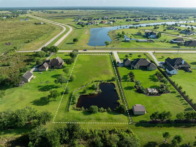 7706 Pebble Hill Lane, Rosharon, TX 77583