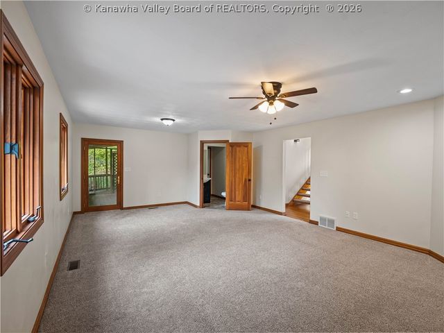 3816 Sams Fork Road, Hurricane, WV 25526