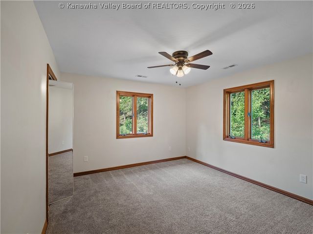 3816 Sams Fork Road, Hurricane, WV 25526