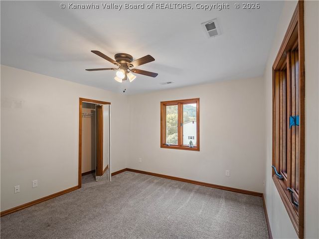 3816 Sams Fork Road, Hurricane, WV 25526