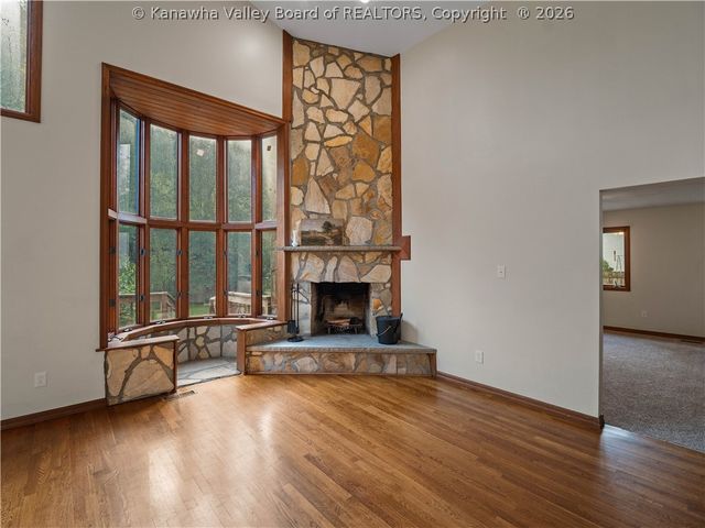 3816 Sams Fork Road, Hurricane, WV 25526