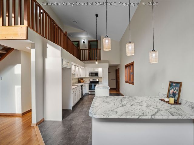 3816 Sams Fork Road, Hurricane, WV 25526