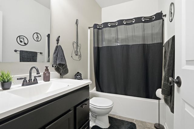 13447 W 107th Avenue, Dyer, IN 46311