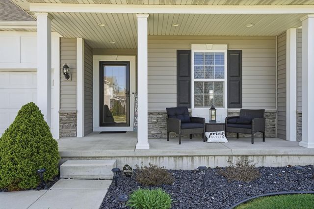 13447 W 107th Avenue, Dyer, IN 46311