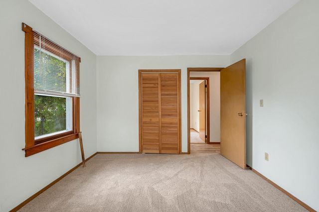 122 Fetherston Ave, Lowell, MA 01852