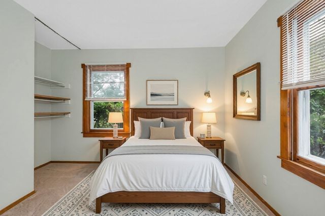122 Fetherston Ave, Lowell, MA 01852