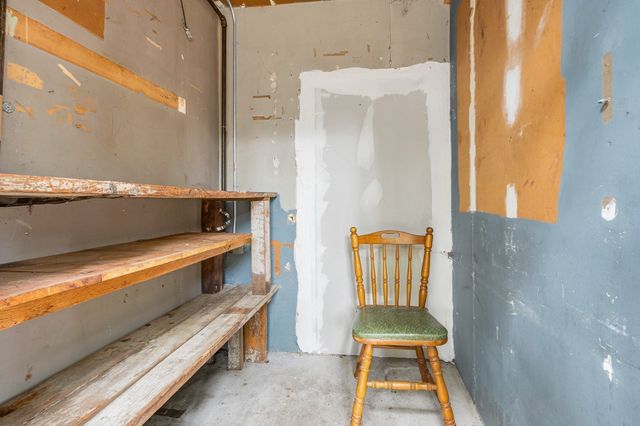 122 Fetherston Ave, Lowell, MA 01852