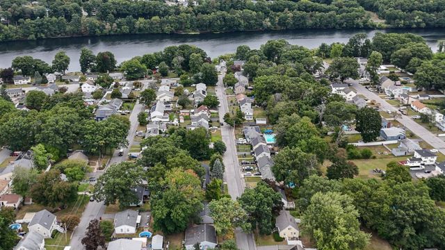 122 Fetherston Ave, Lowell, MA 01852